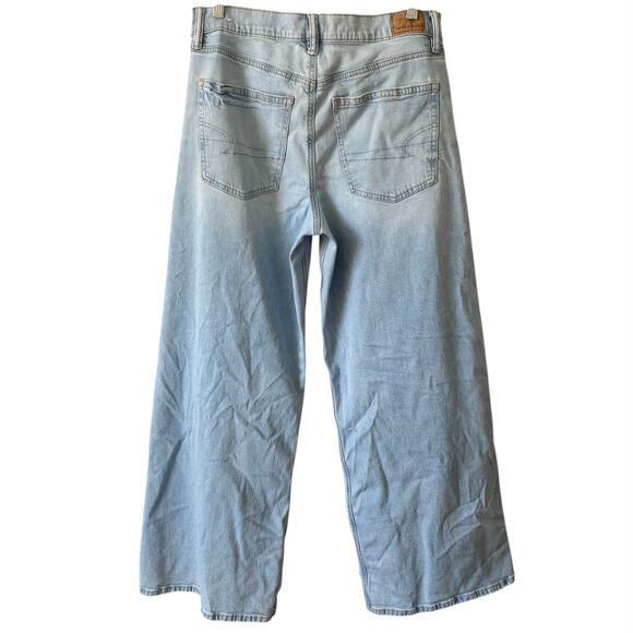 AMERICAN EAGLE Light Blue Wash Strigid Wide Leg Baggy Jeans Size 6 Boho Trendy - Picture 3 of 5